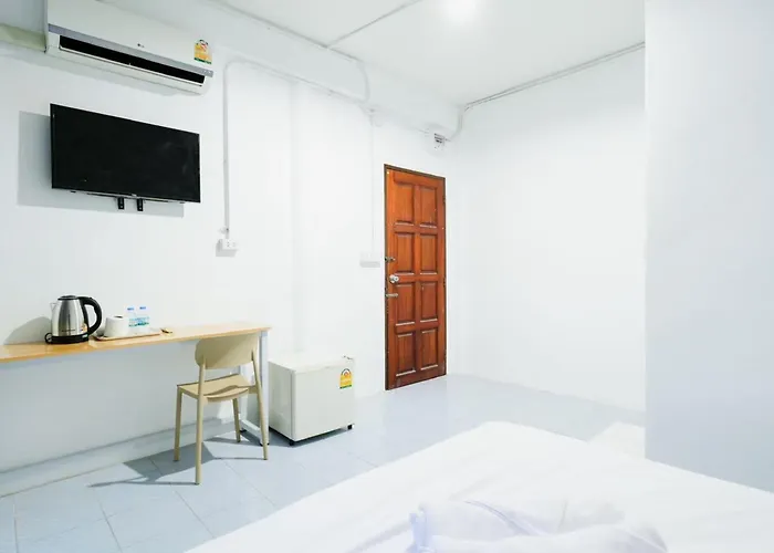 公寓 Znap Bts Ekkamai 42 - สุขุมวิท ซอย 42 曼谷