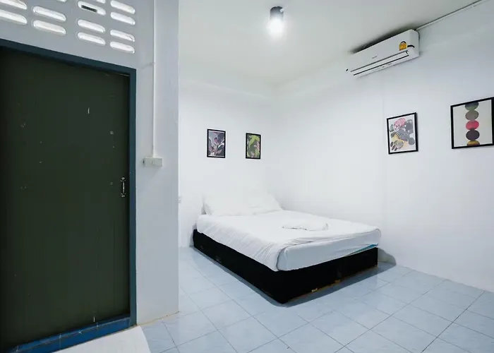 Znap Bts Ekkamai 42 - สุขุมวิท ซอย 42 公寓 *