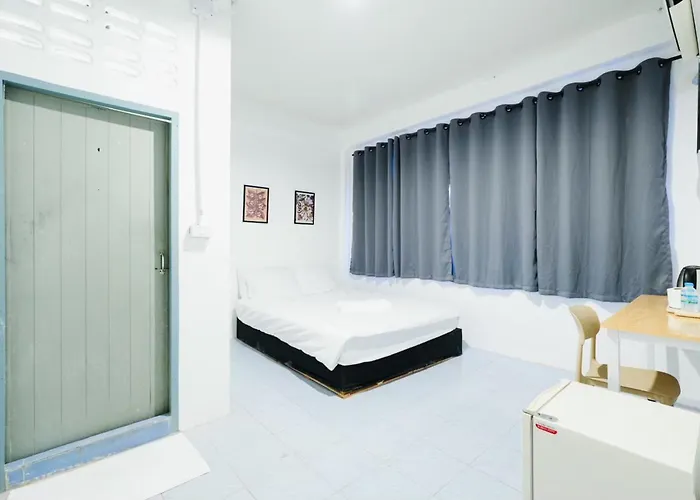 公寓 Znap Bts Ekkamai 42 - สุขุมวิท ซอย 42 曼谷